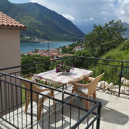 State Apartments Kotor Exteriör bild