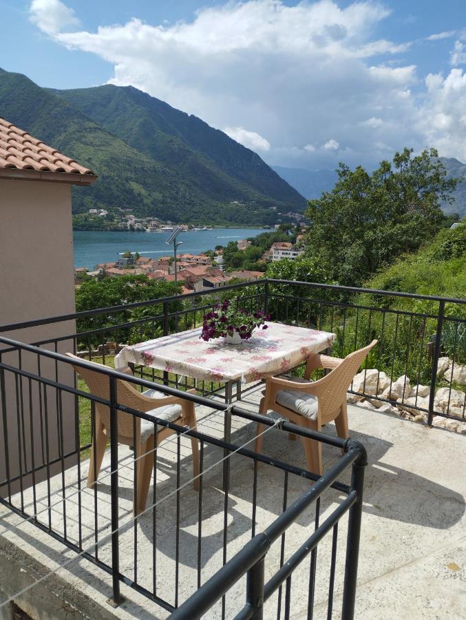 State Apartments Kotor Exteriör bild